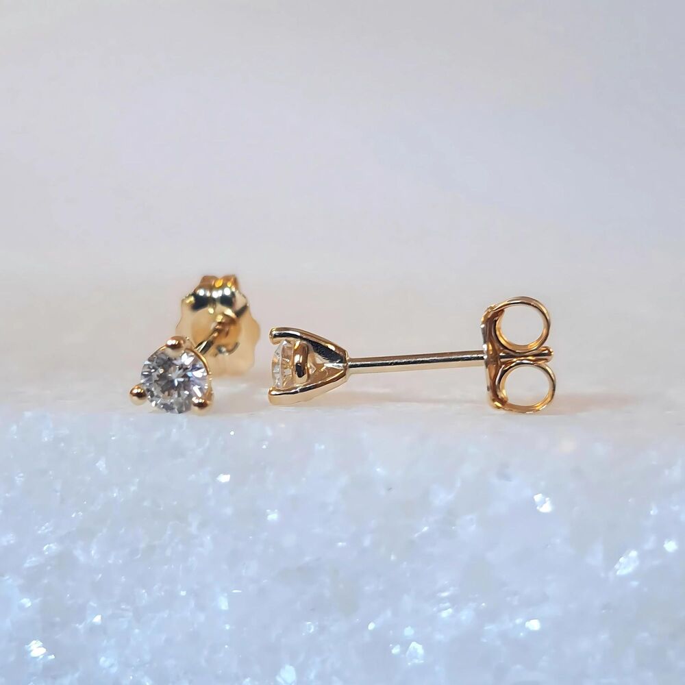0.20 CTW Diamond Three Prong Martini Stud Earrings, solid 14k yellow gold